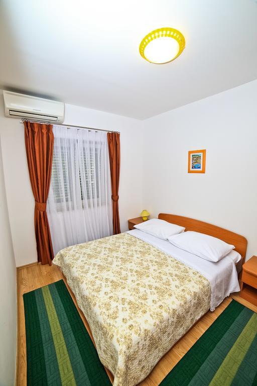 Apartments Bozikovic Podstrana Oda fotoğraf
