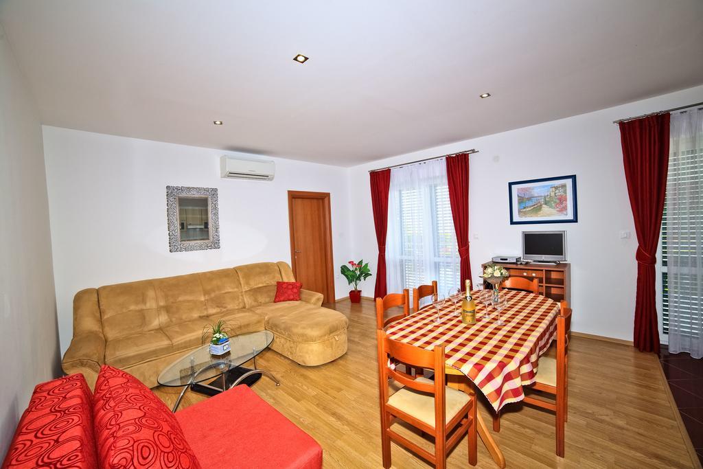 Apartments Bozikovic Podstrana Dış mekan fotoğraf